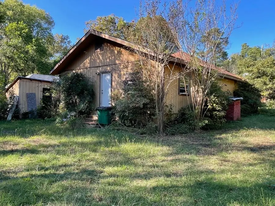 2510 Teddy, Marshall, TX 75675 - Image #3