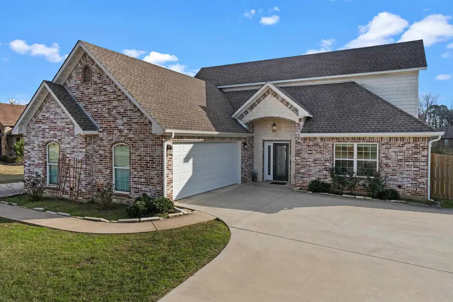 295 Towering Oaks Haven, Longview, TX 75602 - Image #2
