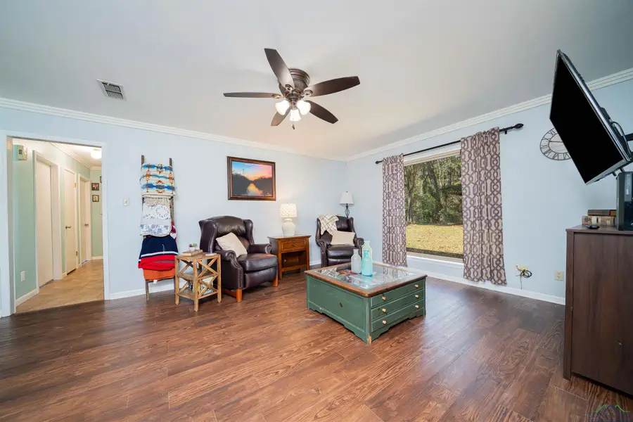 1317 Creekbend Street, White Oak, TX 75693 - Image #3