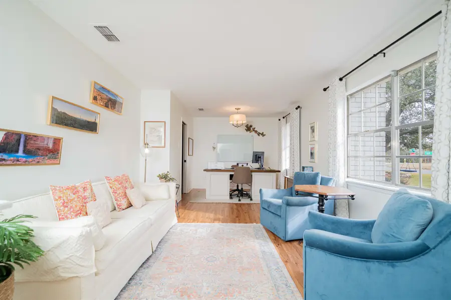 401 Sheffield Dr., Longview, TX 75065 - Image #2