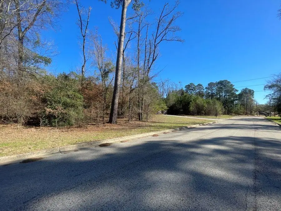 2100 San Jacinto, Longview, TX 75604 - Image #3