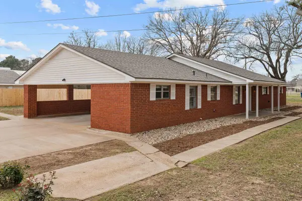 2227 Danville Rd #1, Kilgore, TX 75662