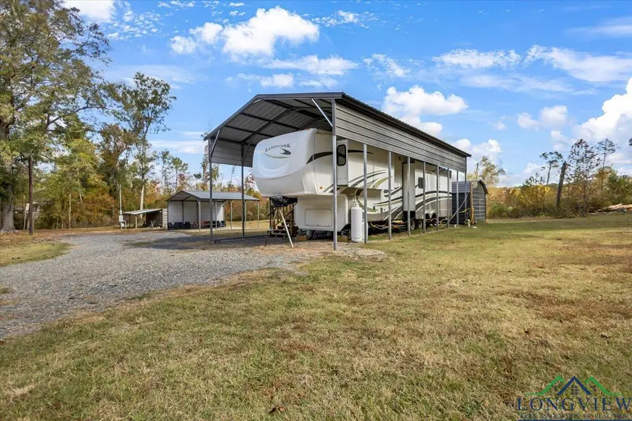 108 Private Rd 7332, De Berry, TX 75639 - Image #3