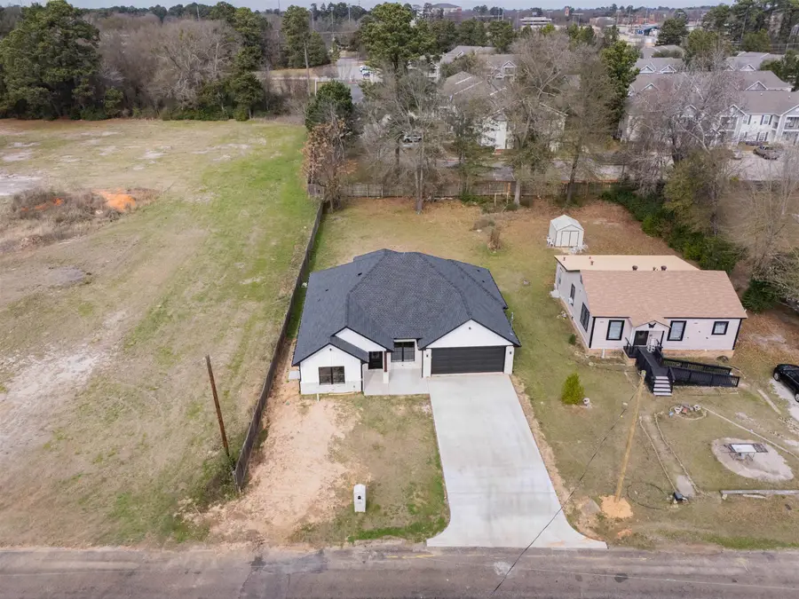 115 Vesta St, Longview, TX 75602 - Image #3