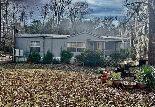 2500 Dorough Rd, Karnack, TX 75661