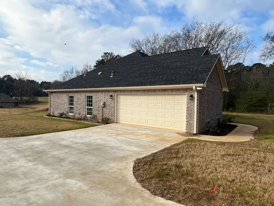 628 Borders Rd, Longview, TX 75603 - Image #3