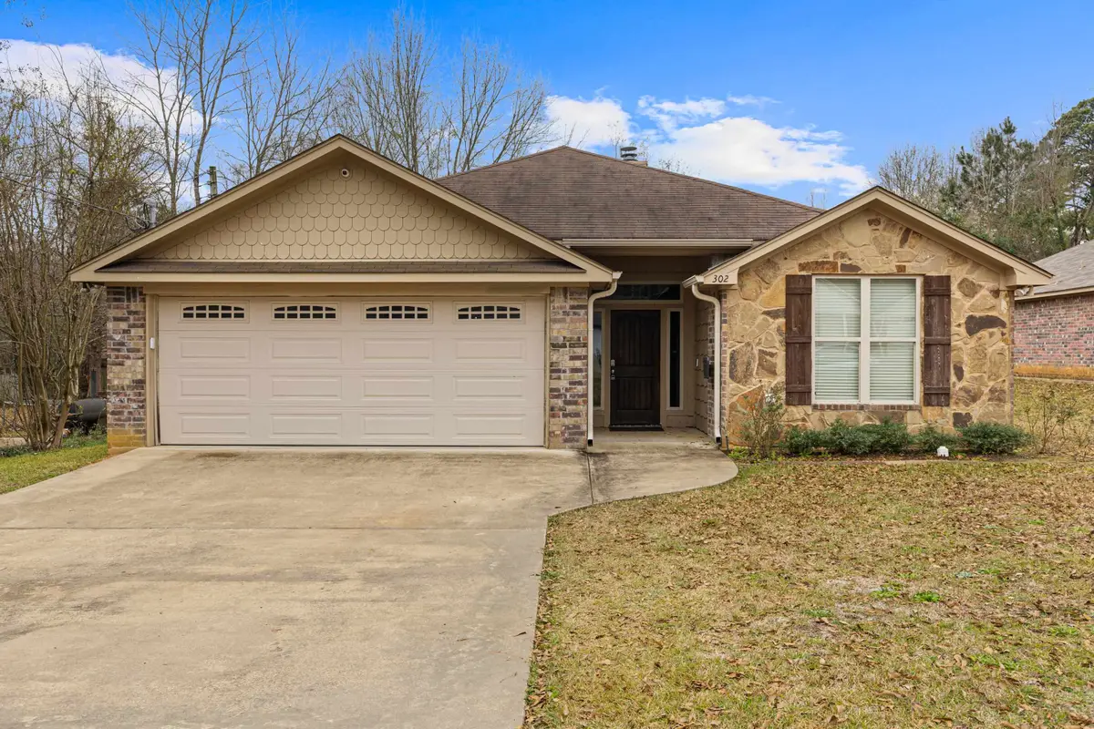 302 Collins Ave., Longview, TX 75605 - Image #1