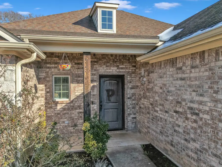 538 Karabeth Ln, Hallsville, TX 75650 - Image #2