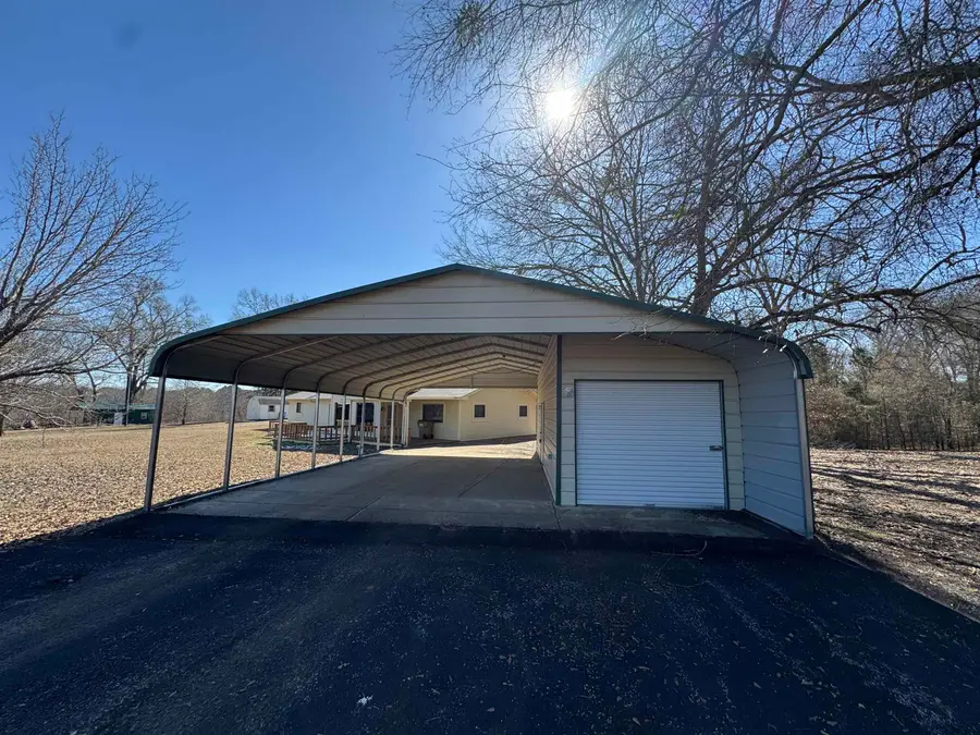 Address Withheld By Seller, Gilmer, TX 75645-7027 - Image #3