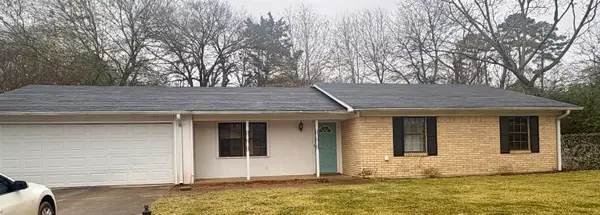 206 W Kingsway, Overton, TX 75684