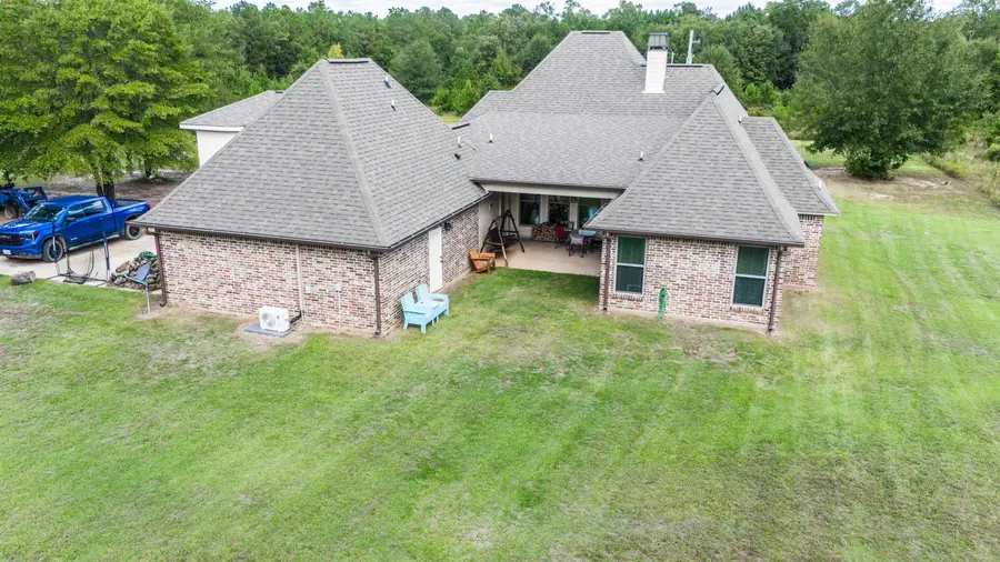 755 COUNTY RD 334, De Berry, TX 75639 - #3