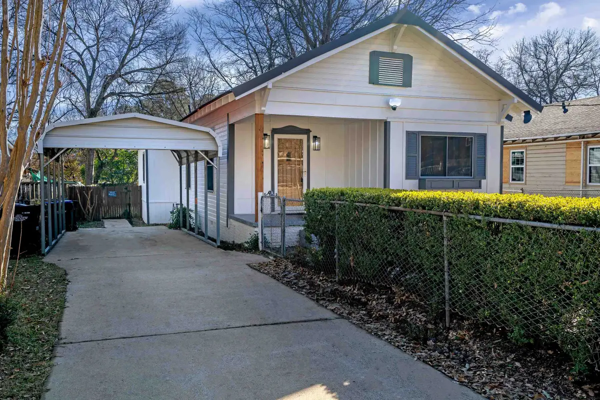 1202 N Tenth St., Longview, TX 75601 - Image #1