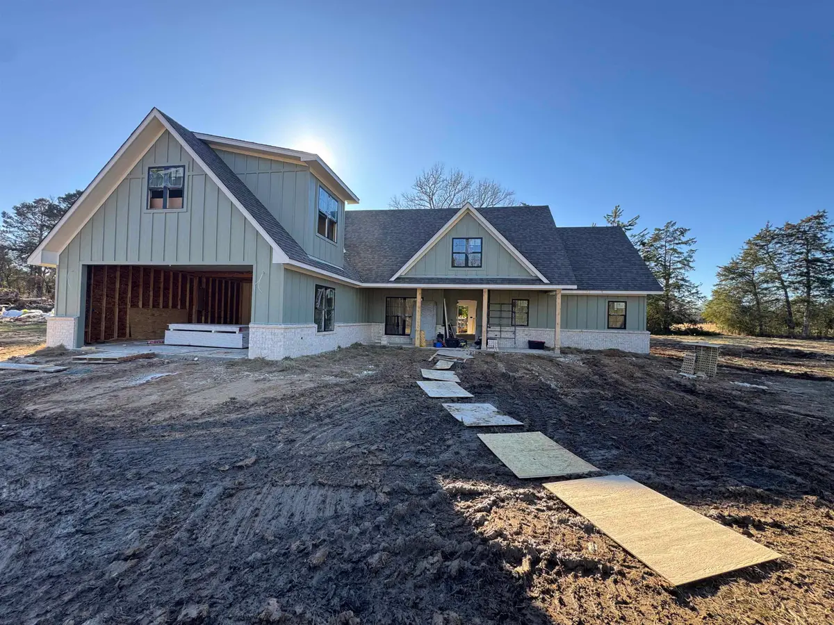 155 County Road 102, Carthage, TX 75633 - Image #1