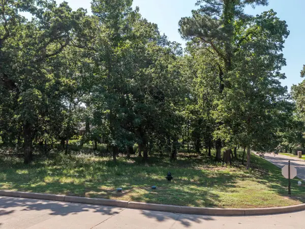 160 E Eagles Bluff Blvd, Bullard, TX 75757