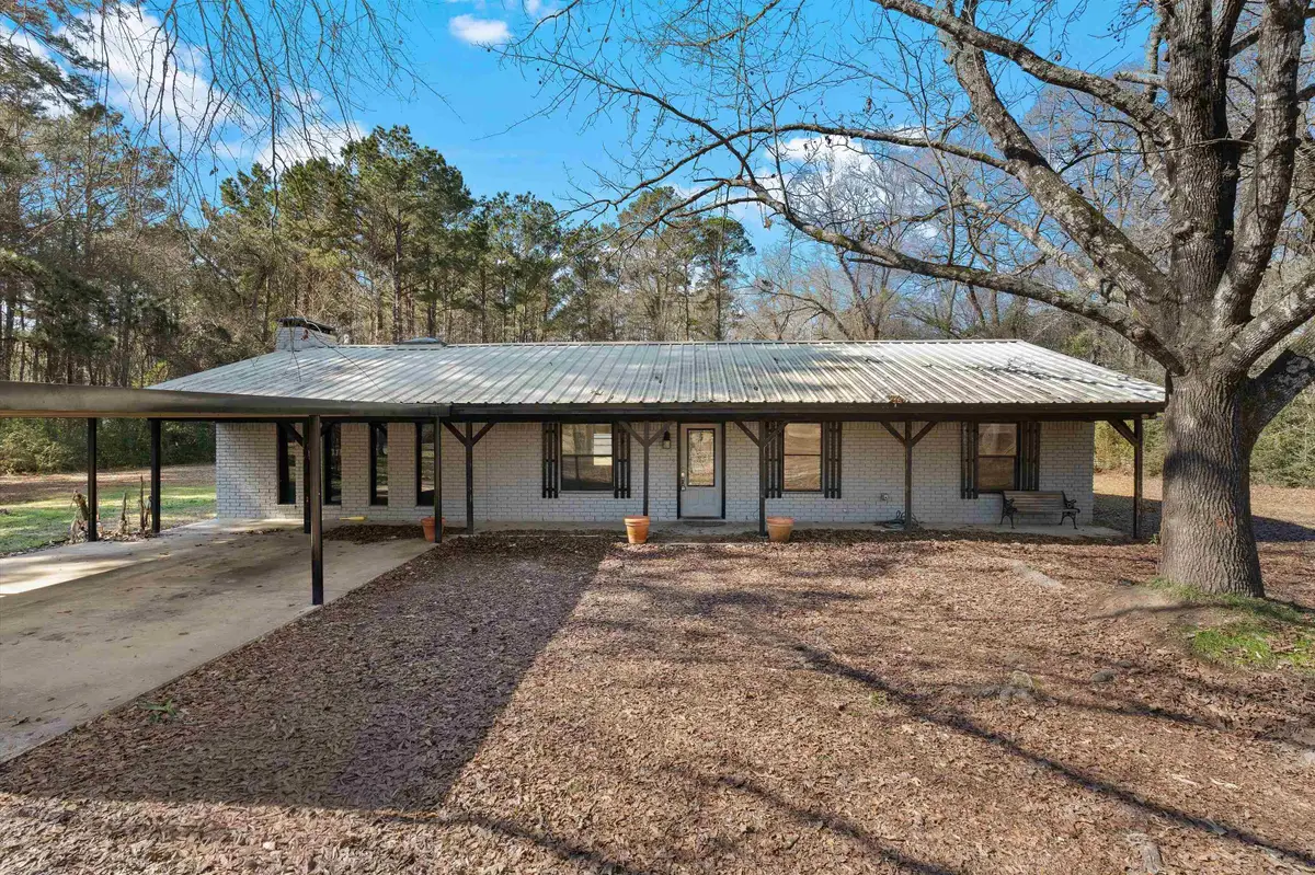 124 Quail Creek Drive, Carthage, TX 75633 - #1