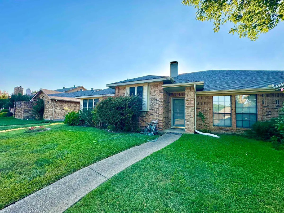 2021 Overview Lane, Garland, TX 75044-7301 - #1