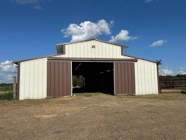 4642 N FM 450, Hallsville, TX 75650