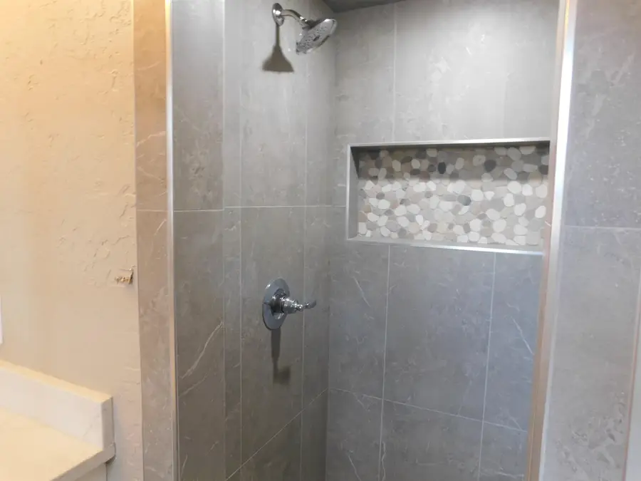 1516 FROST ST, Gilmer, TX 75644 - #3