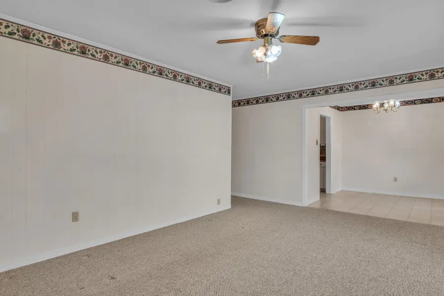 501 Samuel St, Marshall, TX 75670 - #3