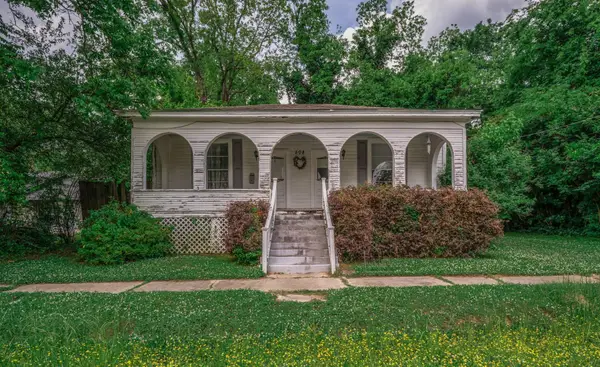 508 N Soda Street, Jefferson, TX 75657