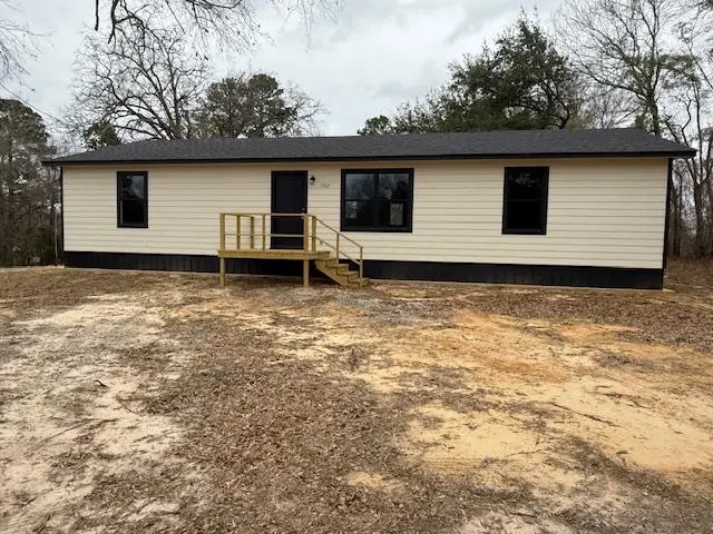 1727 Samples, Kilgore, TX 75662 - #1