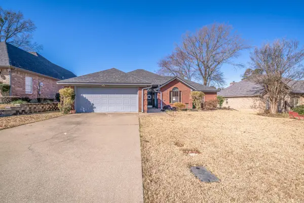 3819 Fern Ridge Dr, Longview, TX 75605