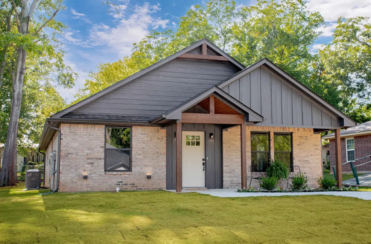 405 Short, Troup, TX 75789 - #1