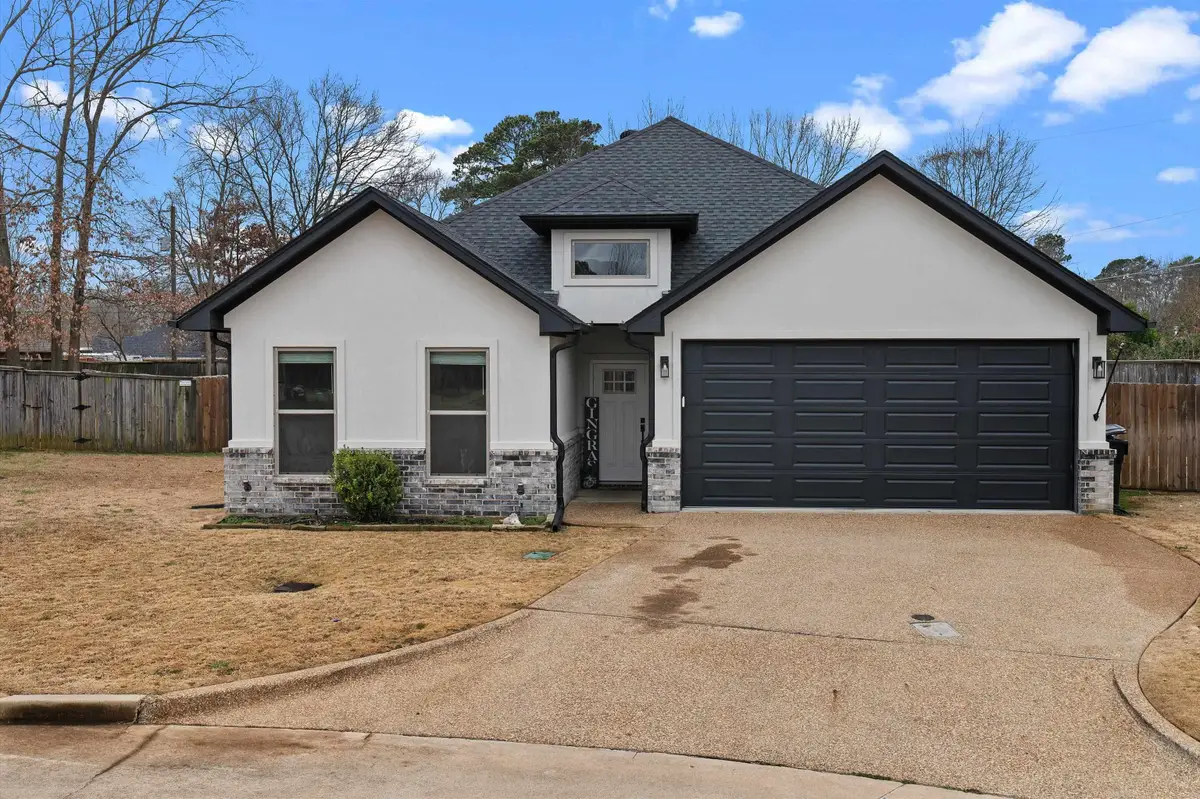 727 Cove Pl, Longview, TX 75604 - #1