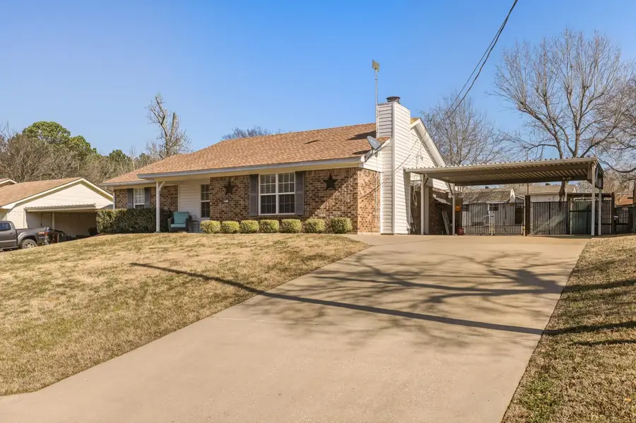 3710 Pratt Ln, Longview, TX 75604 - #3