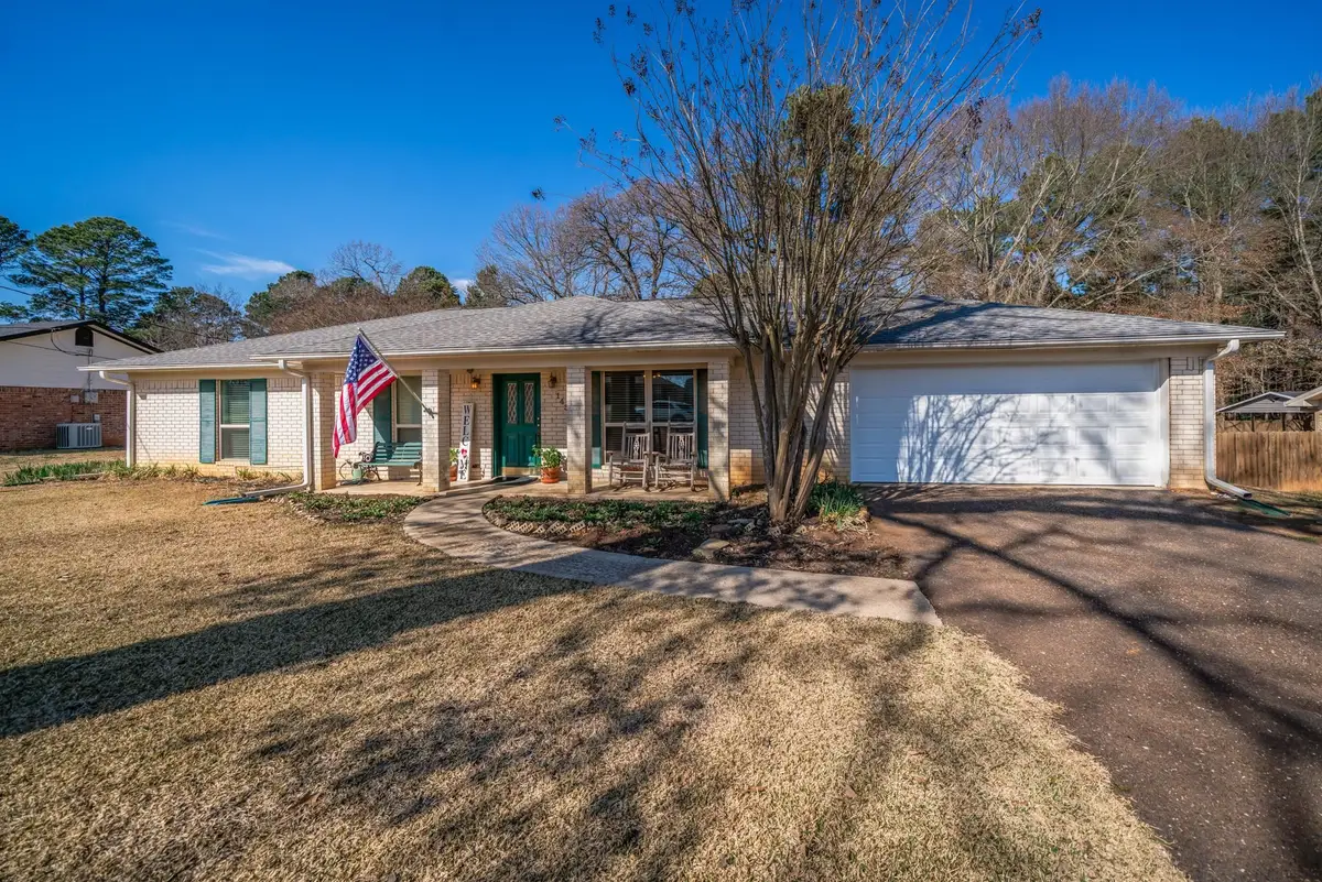 143 Amy St, Longview, TX 75605 - #1