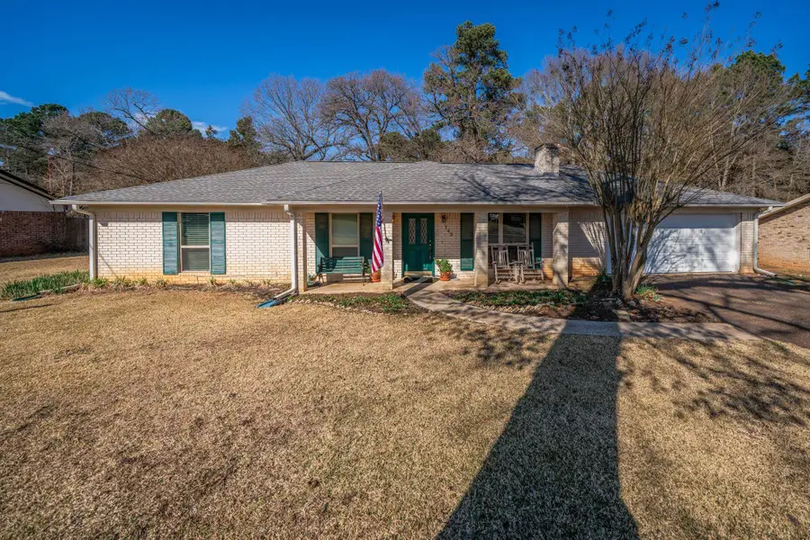 143 Amy St, Longview, TX 75605 - #2