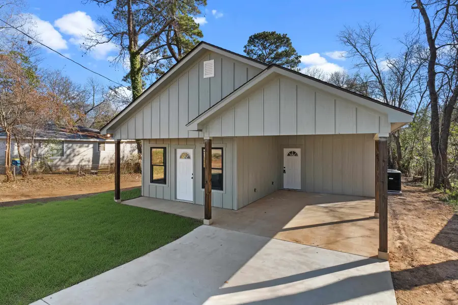 358 Baughman Rd, Kilgore, TX 75662 - #2