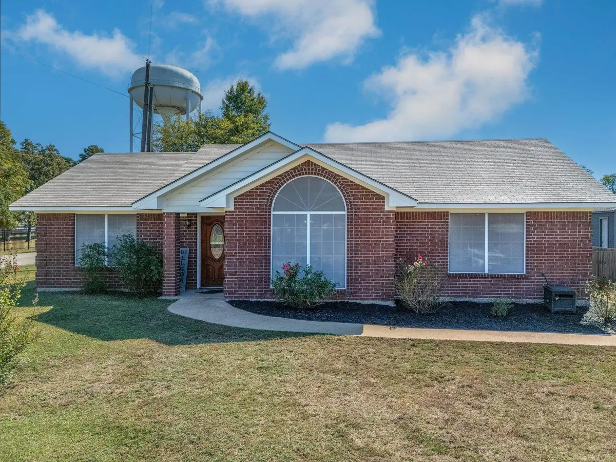 503 Victory Ln, Hughes Springs, TX 75656 - #1