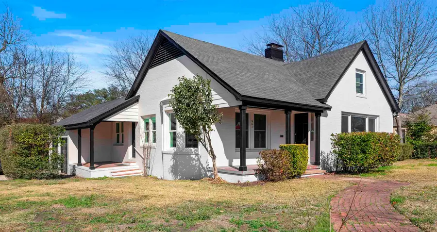 501 Young Street, Longview, TX 75602 - #2