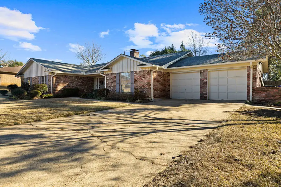 606 Ruthlynn Dr., Longview, TX 75605 - #3