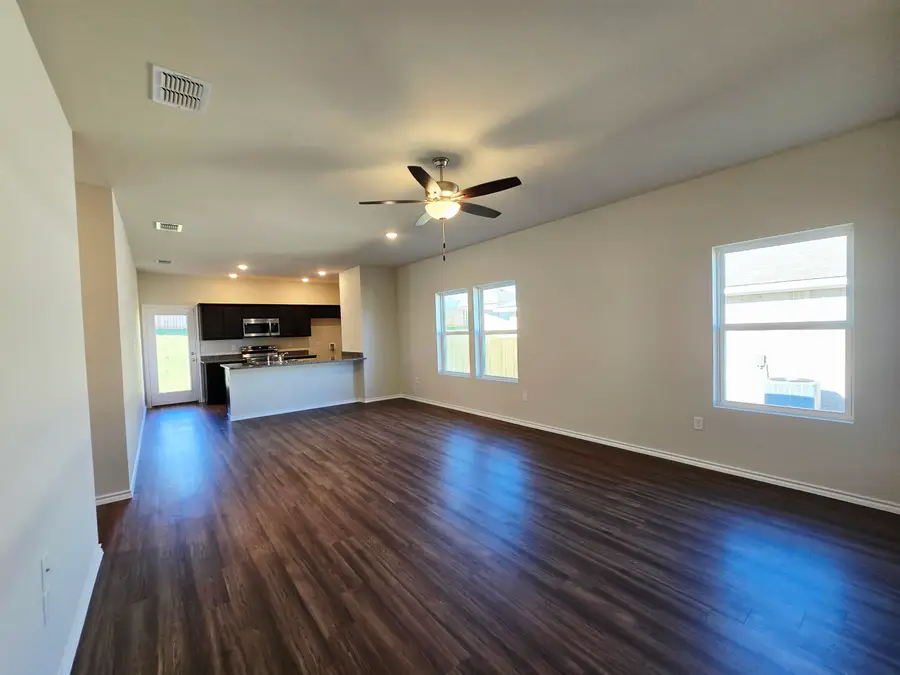 3110 Mesa Drive, Longview, TX 75601 - #3