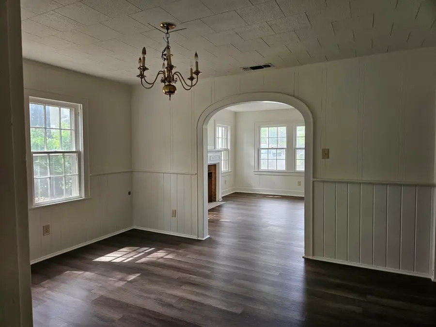 614 Oakdale Avenue, Longview, TX 75602 - #3