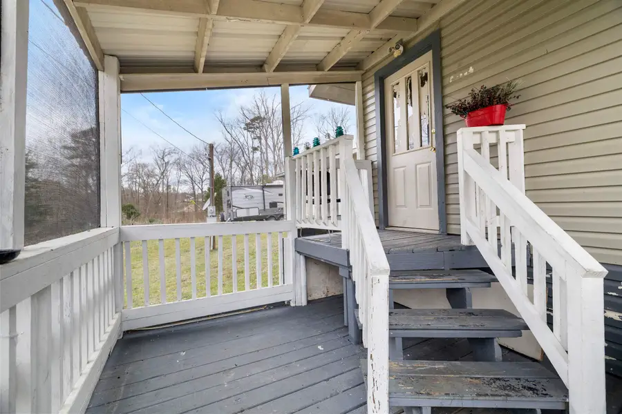 352 Parkwood St, Kilgore, TX 75662 - #3