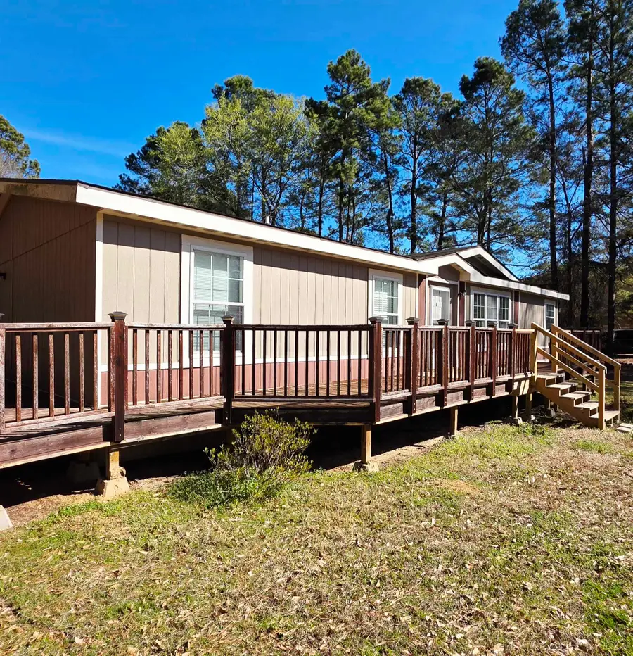 205 Cedar Bend Rd, Gladewater, TX 75647 - #3