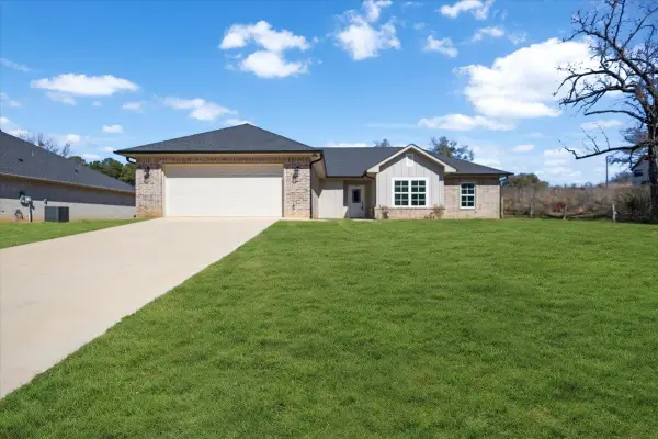 2001 County Road 2138, Troup, TX 75789-000