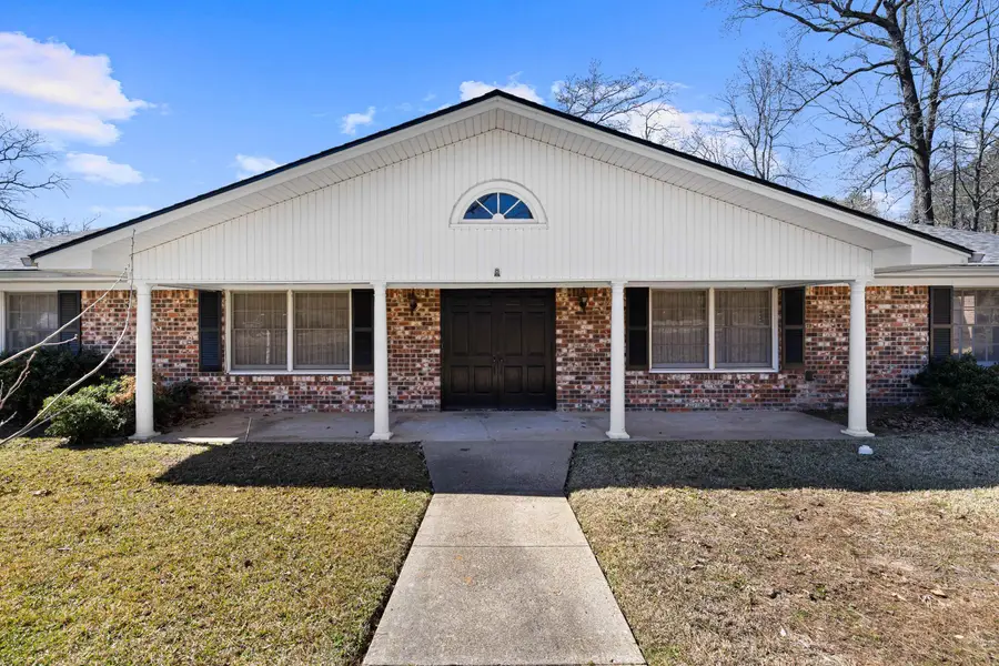 1601 Auburn Dr., Longview, TX 75601 - #3