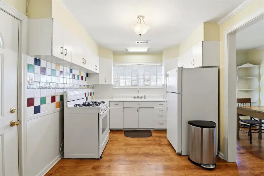 405 S White Oak Rd, White Oak, TX 75693 - #3