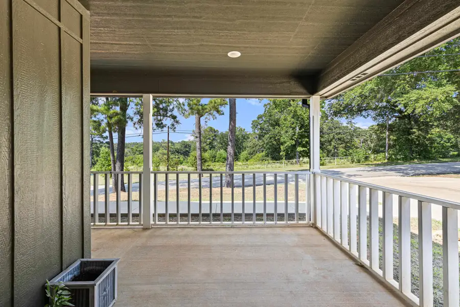 1481 W GAY AVE, Gladewater, TX 75647 - #3