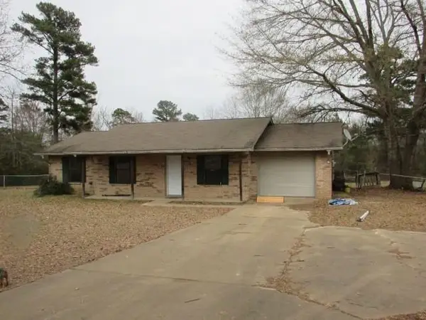 221 PINE RIDGE RD, Gladewater, TX 75647