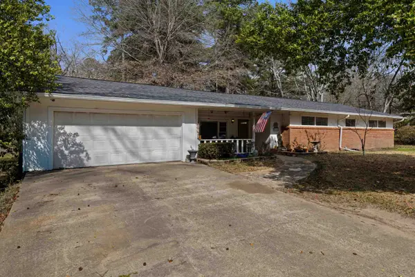 3605 Indian Springs Rd, Marshall, TX 75672-2318