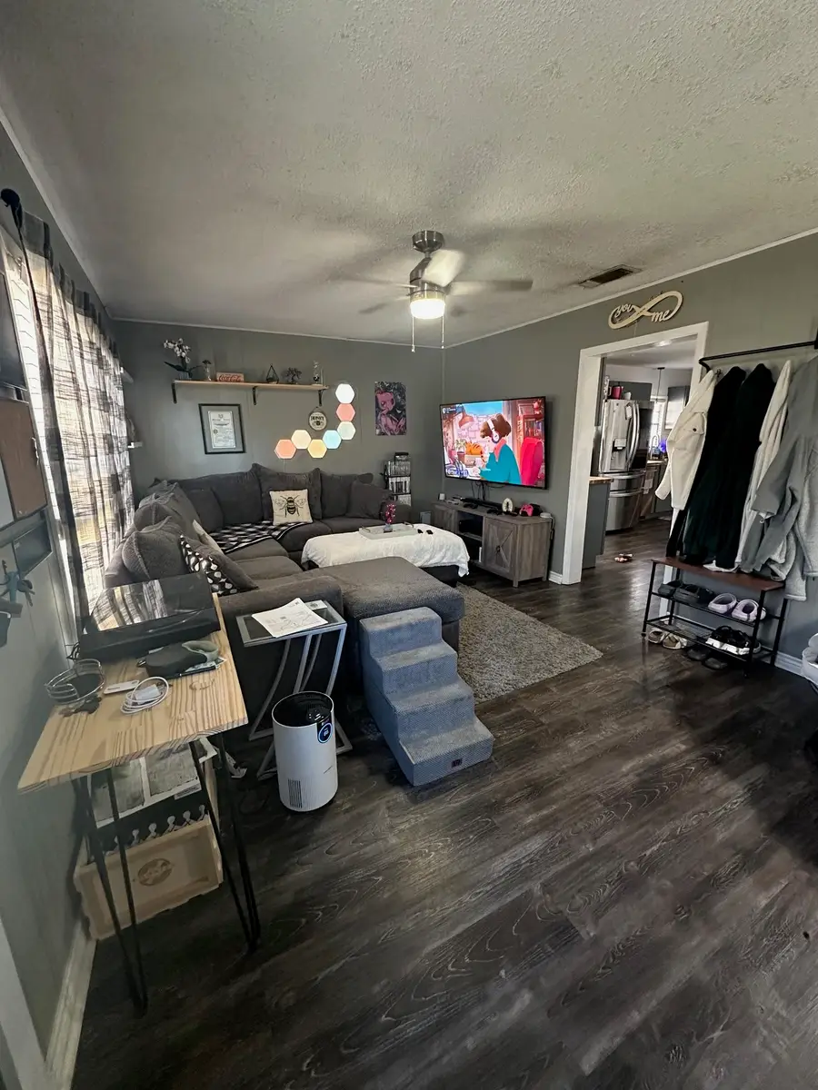 3200 S Broadway, Kilgore, TX 75662 - #3