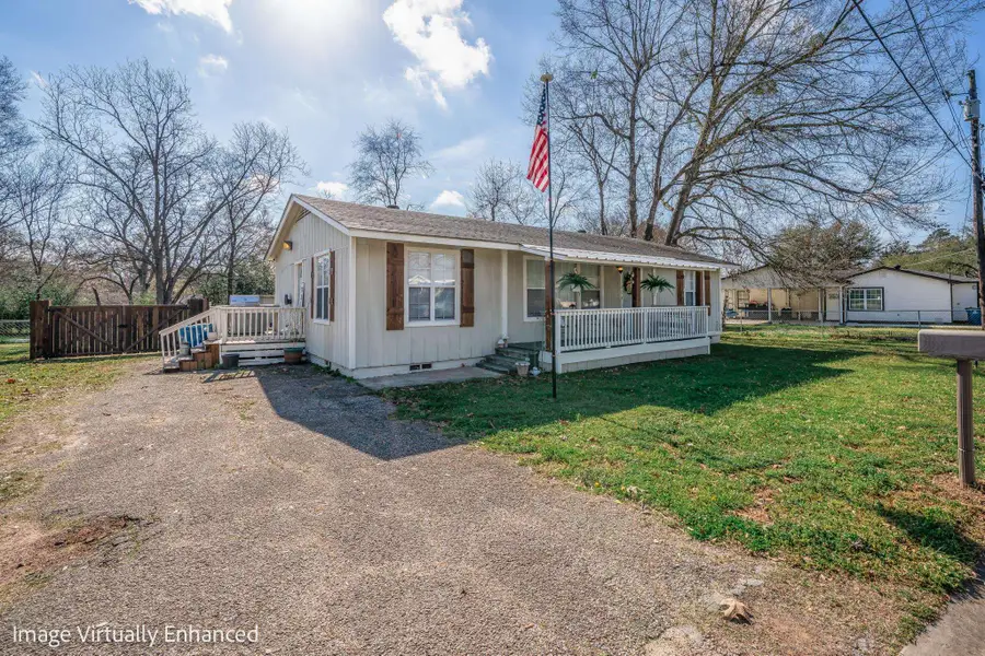 1404 Park Lane, Kilgore, TX 75662 - #2