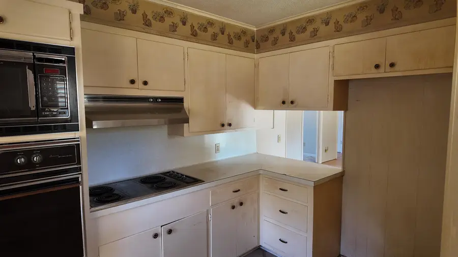 2503 Chandler, Kilgore, TX 75662 - #3