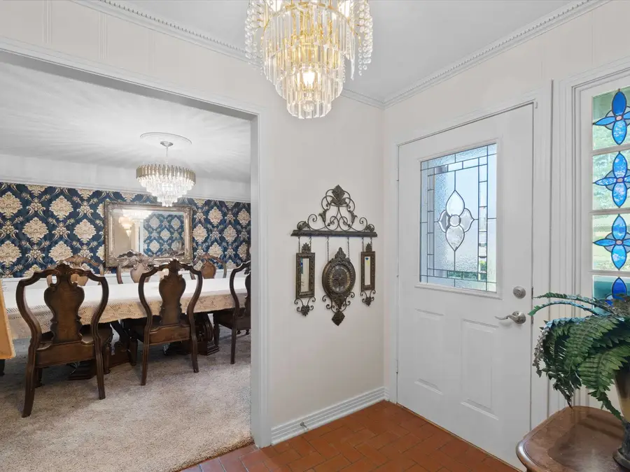 809 Madelaine Dr, Gilmer, TX 75644 - #3