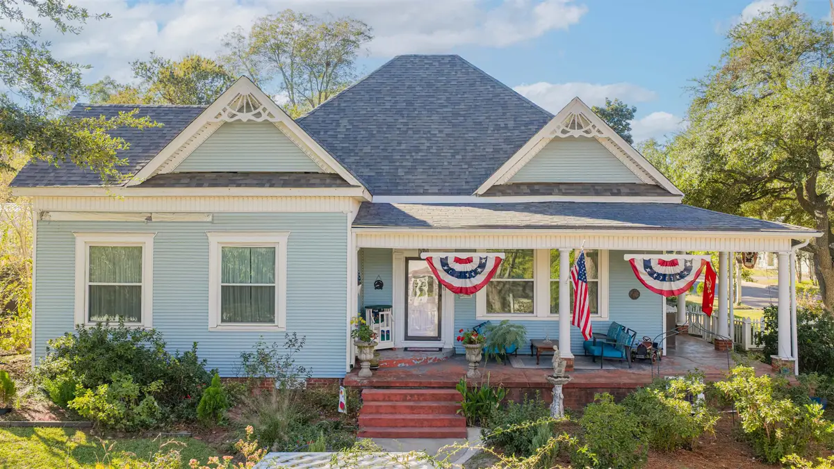 300 S Montgomery, Gilmer, TX 75644 - #1